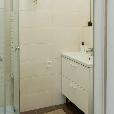 Beke Apartment